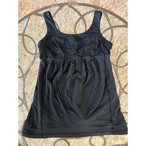 Lululemon Black Pleated Tank Top Built in Bra Athletic Workout Women